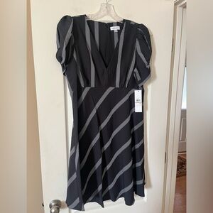 Calvin Klein Elegant Black and Gray Striped Wrap Dress Women’s Size 6